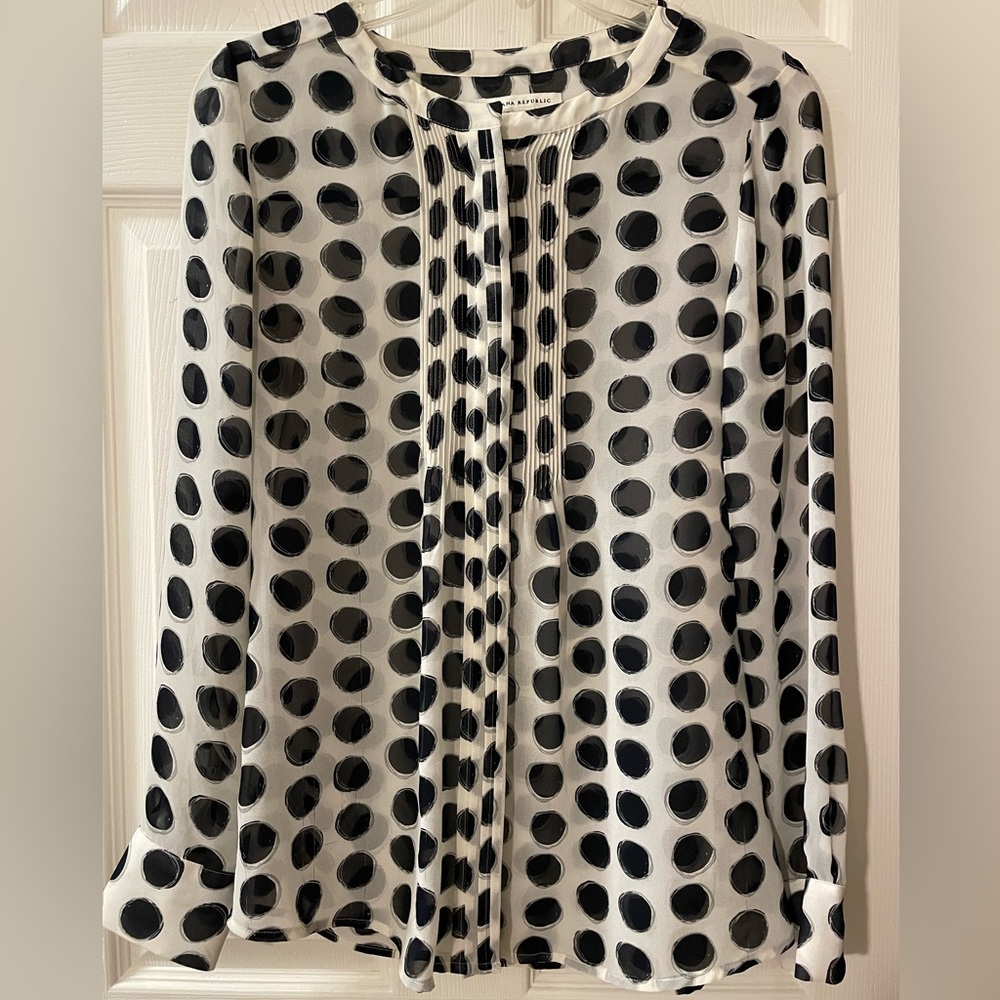 Banana Republic-Long Sleeve Semi Sheer Button Down Blouse Top Cream/Navy PolkDot